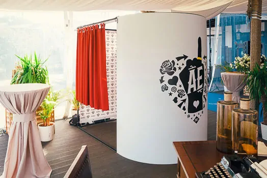 Фотобудка на свадьбу